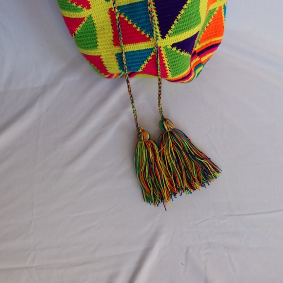 Colorful Knit Side Bag - Picture 2 of 3